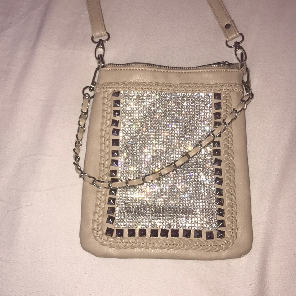 Cross body purse